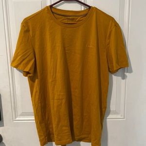 Calvin Klein M Yellow Mustard Perfect Tee